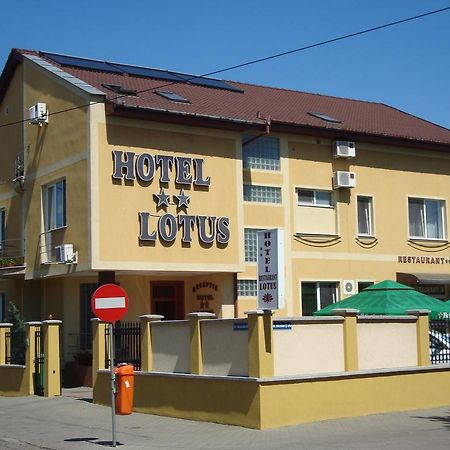 Hotel Lotus Arad Eksteriør billede